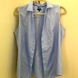 Classic sleeveless blue button front with collar Talbots hardly worn 14 Petite